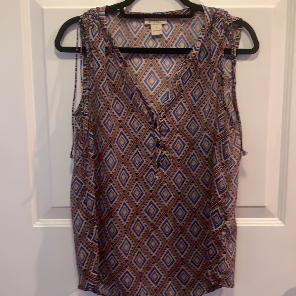 Lucky Brand sheer print sleeveless top.